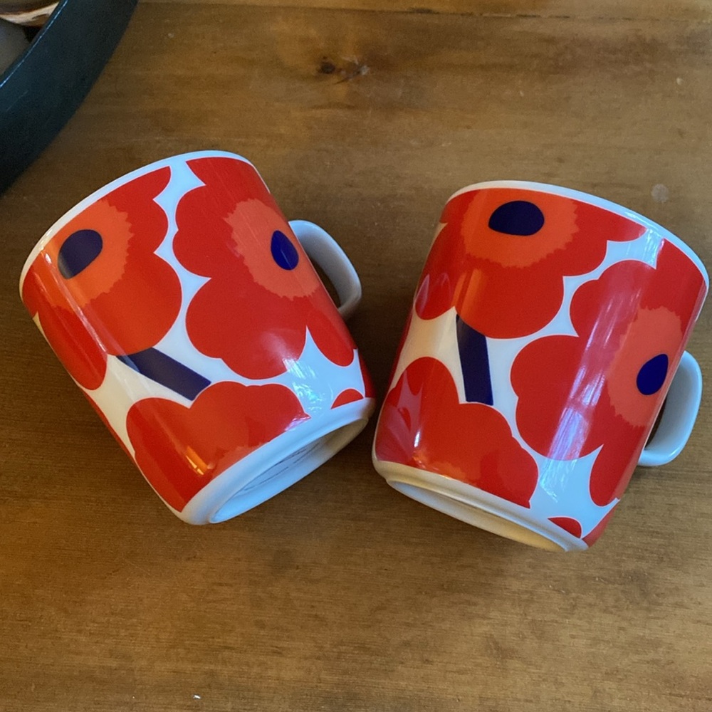Marimekko Unikko large mugs set of 2 - Picture 2 of 5